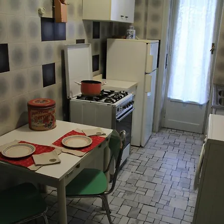Milano: Accogliente In Zona Comoda * Milán